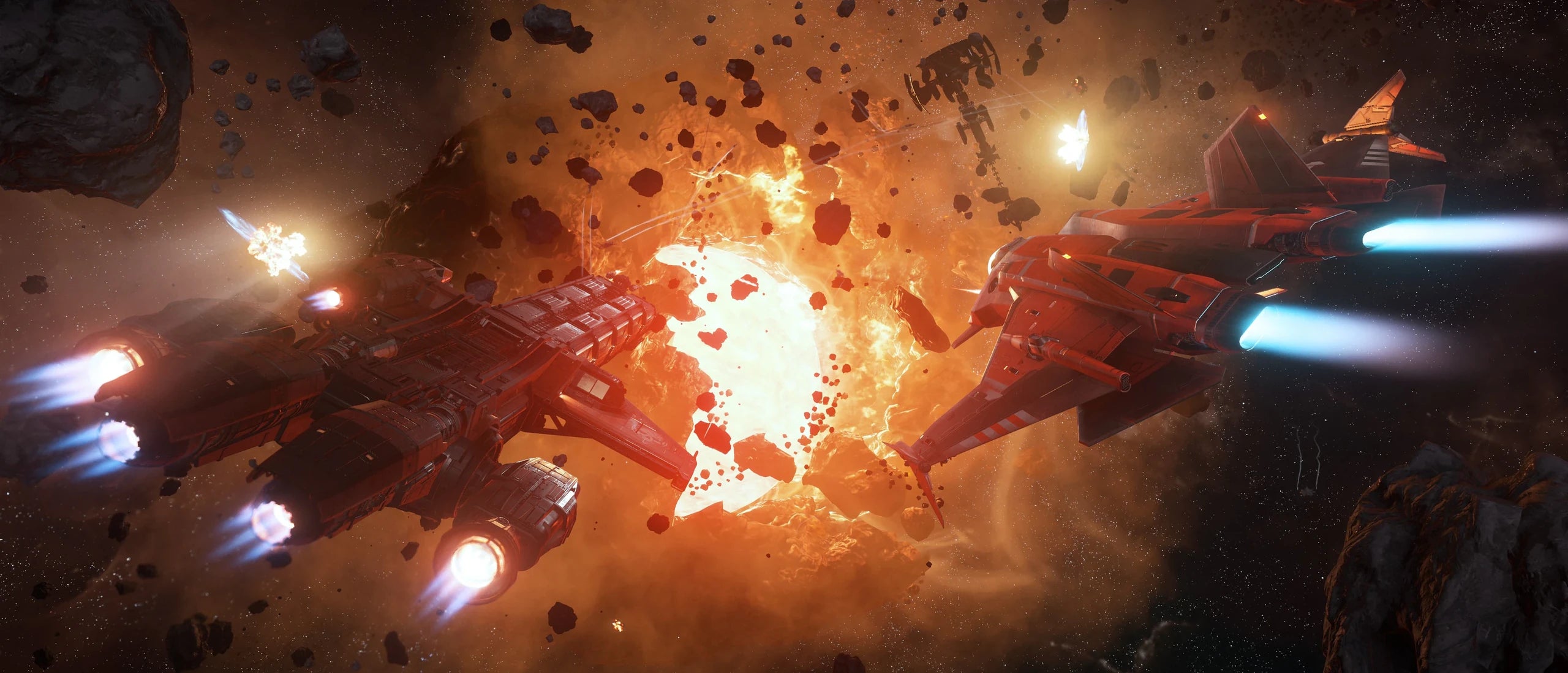 Gladius Pirate and Catapillar Pirate - Dying Star flying away