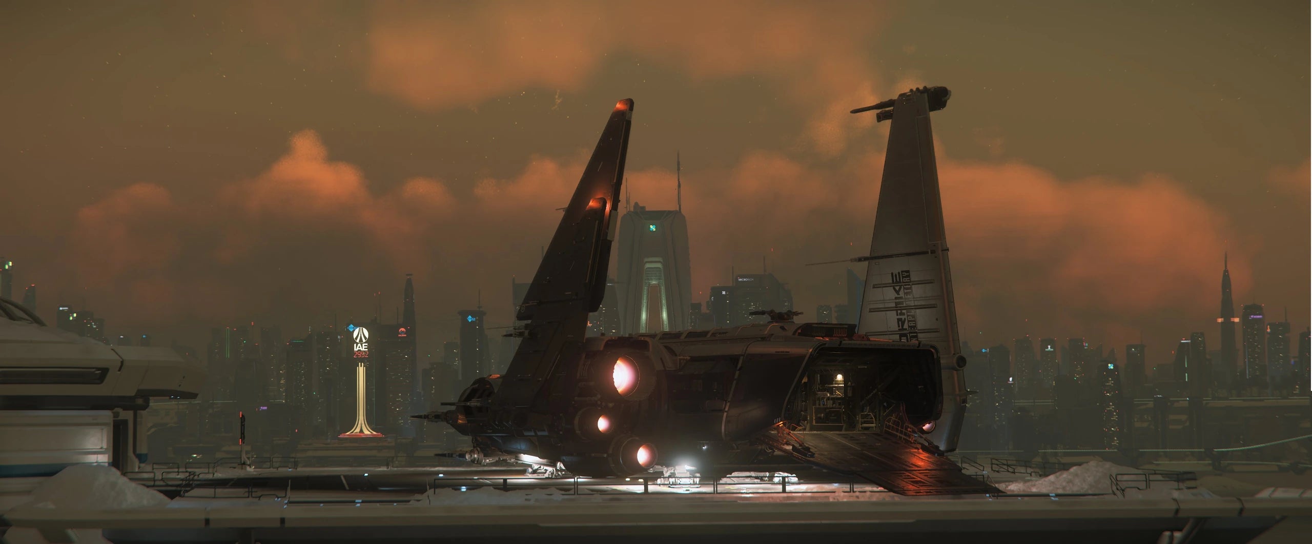 Drake Corsair landed at New Babbage with its rear ramp lowered